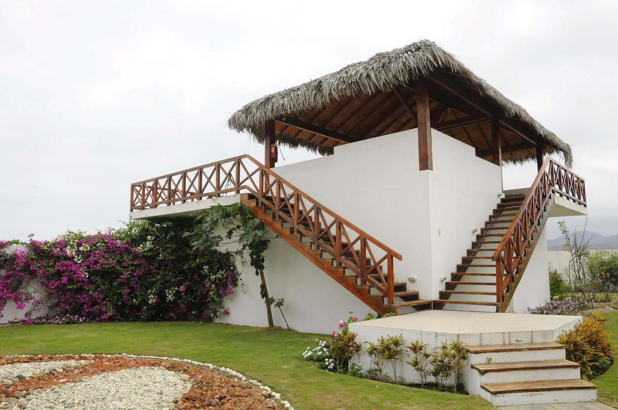 Hostería del Parque Hotel Machalilla Exterior foto